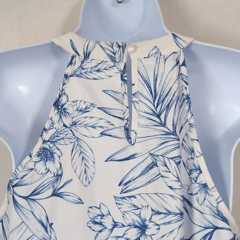 Cupshe High Neck White Tank Blouse Blue Floral Pattern Size Small - Picture 3 of 3